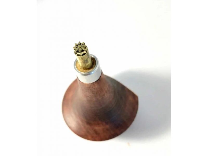 PUNCH n.13 FLOWER DIAM. 3,5 mm WITH WOODEN KNOB