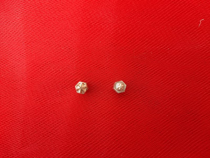 Set 2 punzoni diam. 6-3 mm stella, con manico, Valchekan (16)