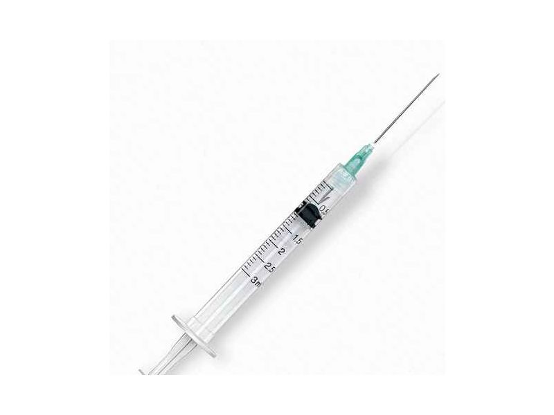 Syringe with needle, for restoration