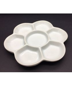 Palette de porcelaine en forme de fleur diam. 15 cm, avec 7 compartiments plats